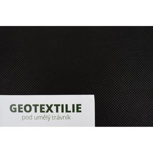 Geotextilie pod umělý trávník